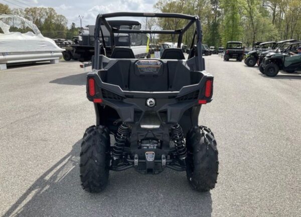 2025 Can-Am Maverick Trail
