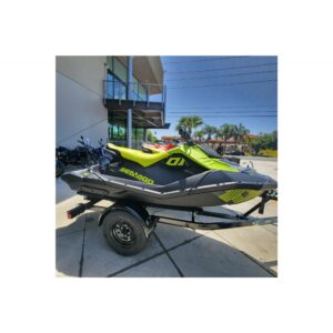 2023-Sea-Doo-Spark-Trixx-3-Up-90-w-iBR-02-1000×1000-1.jpg