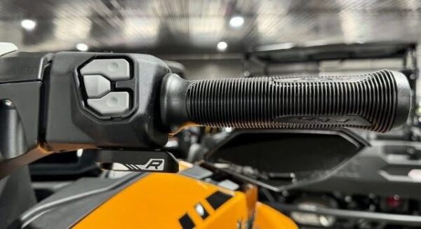 2023 Kawasaki ULTRA 160LX-S