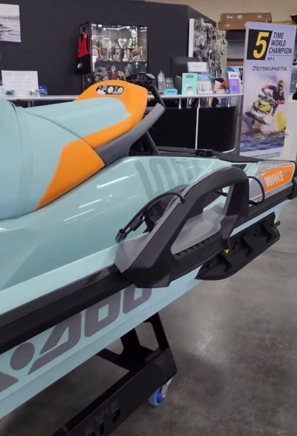 2023 sea-doo wake pro 230