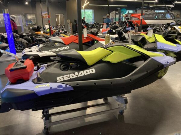 2024 Sea-Doo Spark Trixx for 1 Rotax 900 ACE – 90 iBR and Audio