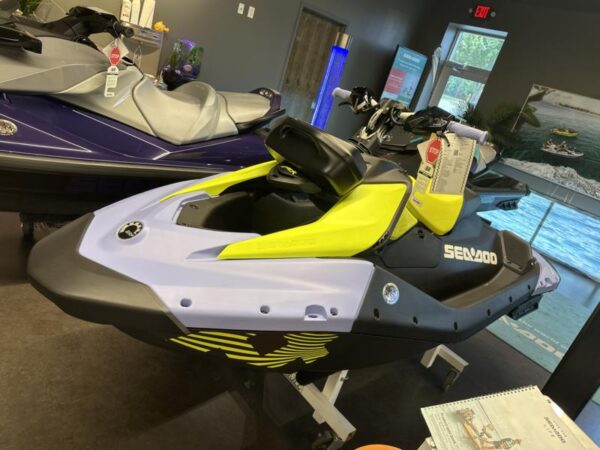 2024 Sea-Doo Spark Trixx for 1 Rotax 900 ACE – 90 iBR and Audio